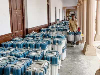 बड़े फैसले का दिन